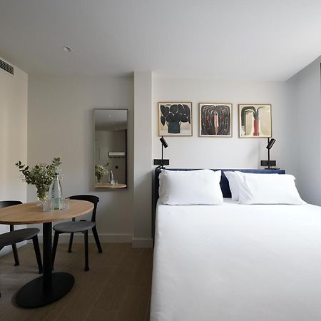 Numa Madrid Sol Aparthotel Bagian luar foto