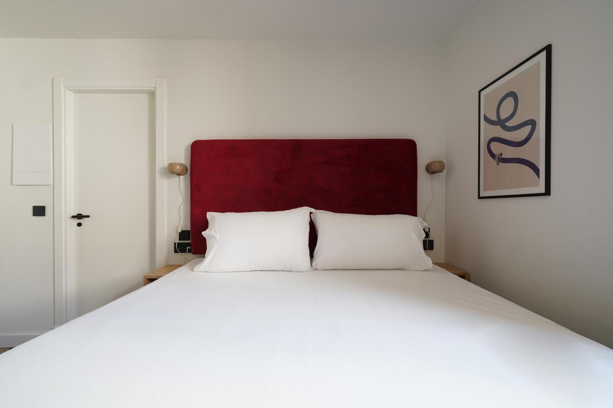 Numa Madrid Sol Aparthotel Bagian luar foto